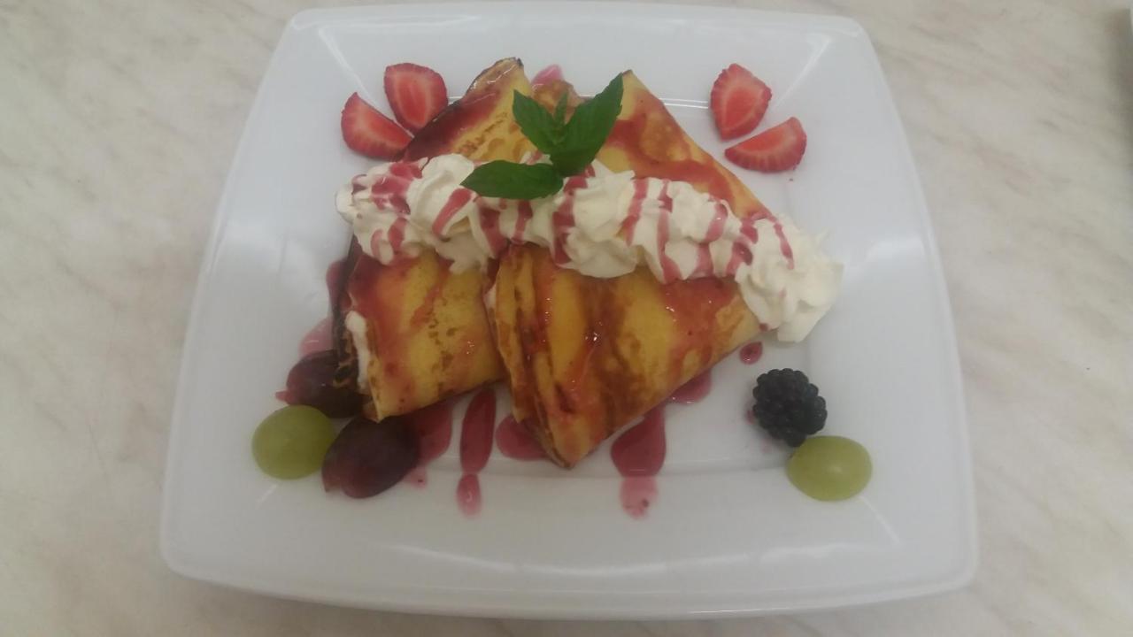 Restauracja Applause Ludwin Exterior foto